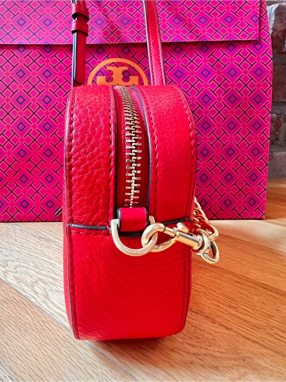 Tory Burch authentic beautiful